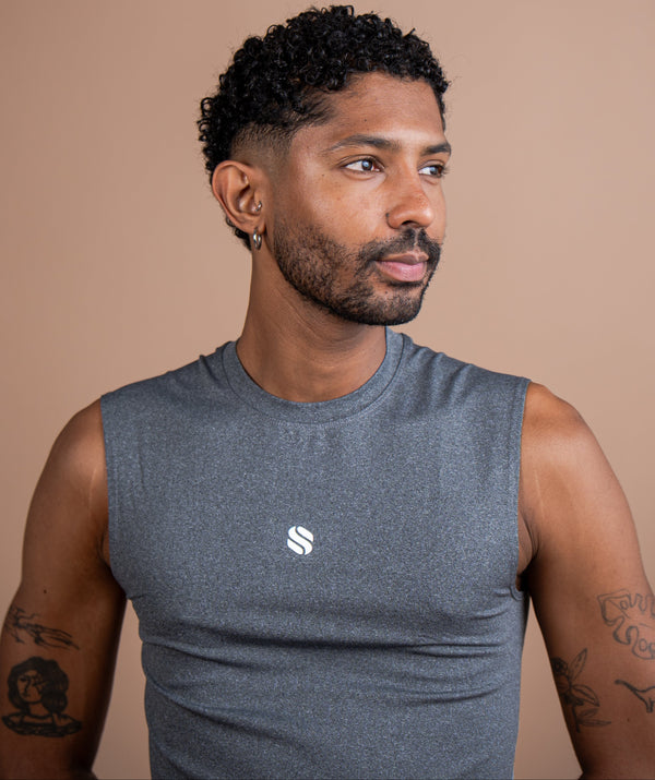CAICOS TANK WITH WHITE LOGO