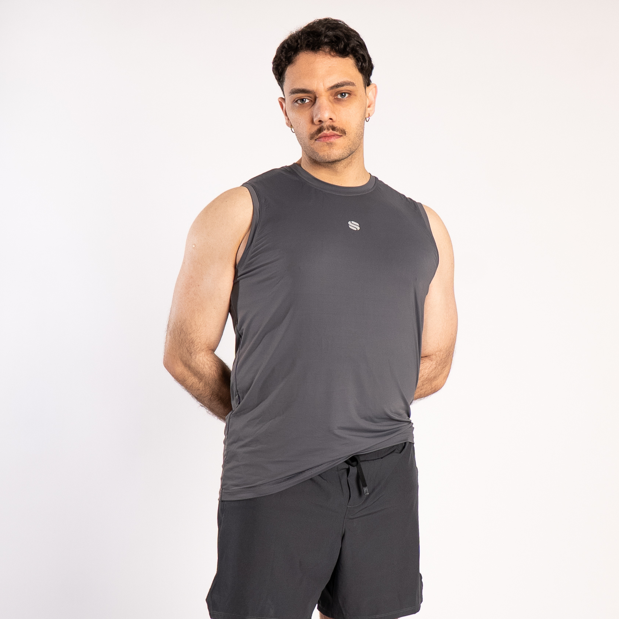 Motion Sleeveless top