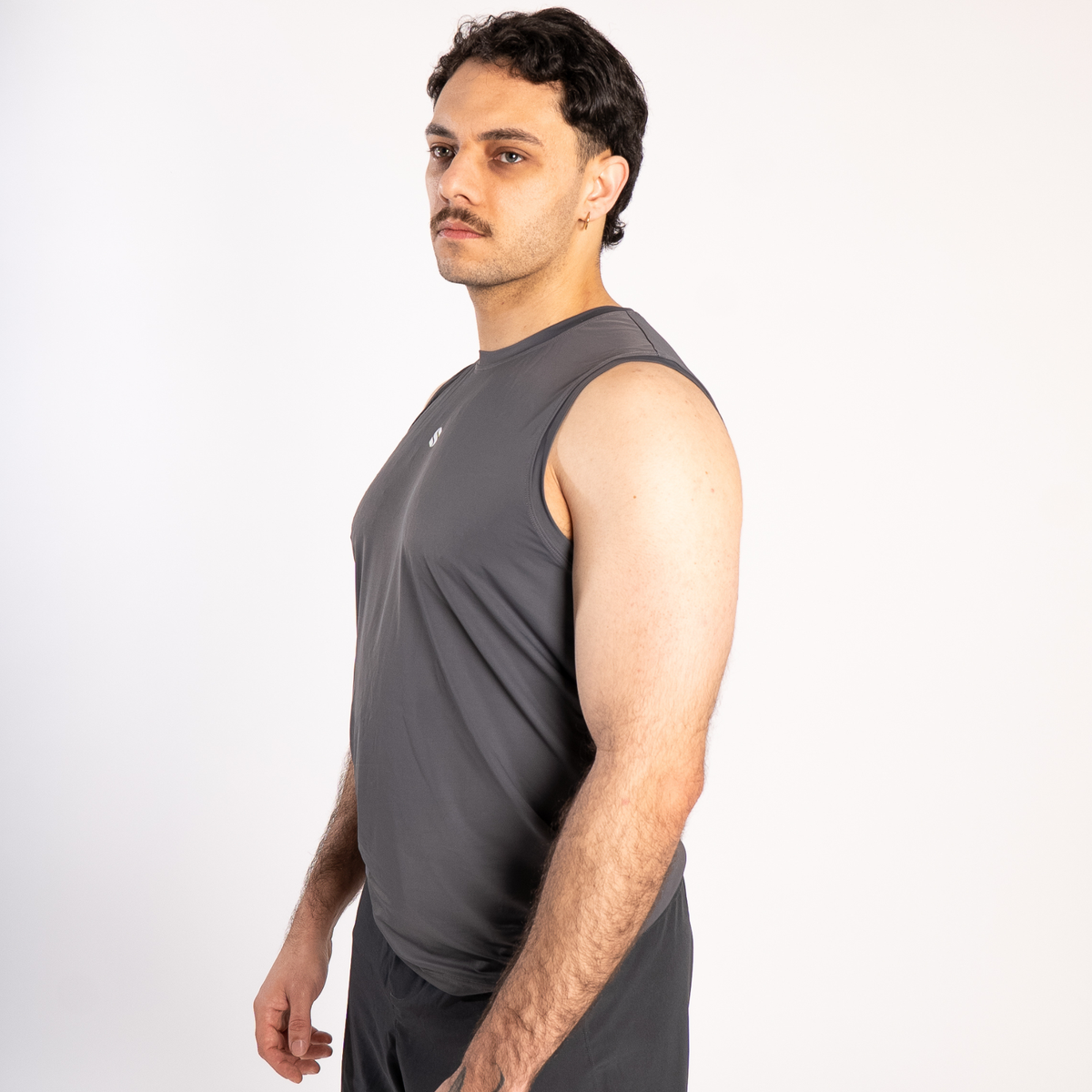 Motion Sleeveless top